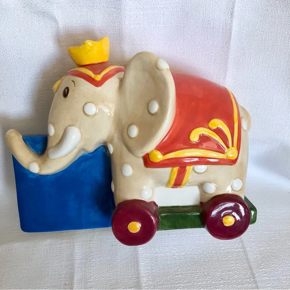 Mary Engelbreit ceramic circus elephant figure picture frame 5.5